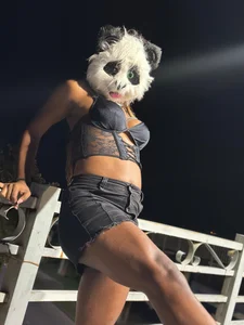 nahomi_campbell: NICE PANDA 🐼 ( 3 фото)