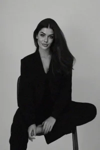 YvonneEverlee kullanıcısının 🫦🥵 albümü -  2 fotoğraf