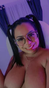 ashanti_shull Holass Hình 5