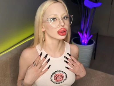 me de Luna_Beverly  4 Imagens