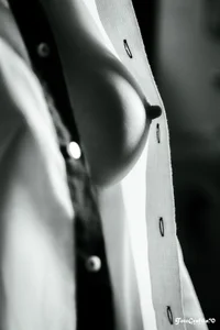 open my blouse de MelanieDeep  2 Imagens