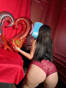 nathalie_rossel Happy San Valentin 💞 Bilde 4