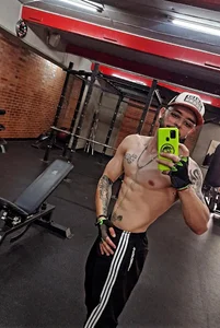 Axel_Stton gym🏋🏻‍♂️💪🏻🥵🔥 Immagine  3