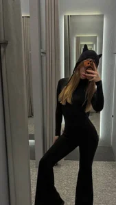 YourElizabethh Public Pic 2