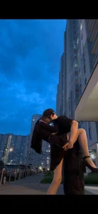 flowerscouple Public Pic 5