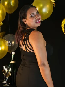 emily_greatboobs A BIG TOAST TO YOU Pic 6