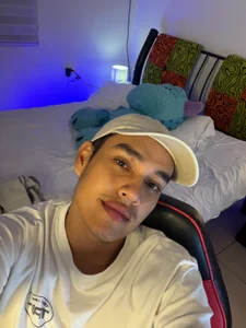 stivenguzman99 Public Pic 2