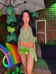 Happy St. Patrick's Day, guys🍀🎆 de Macabra_hot  6 photos