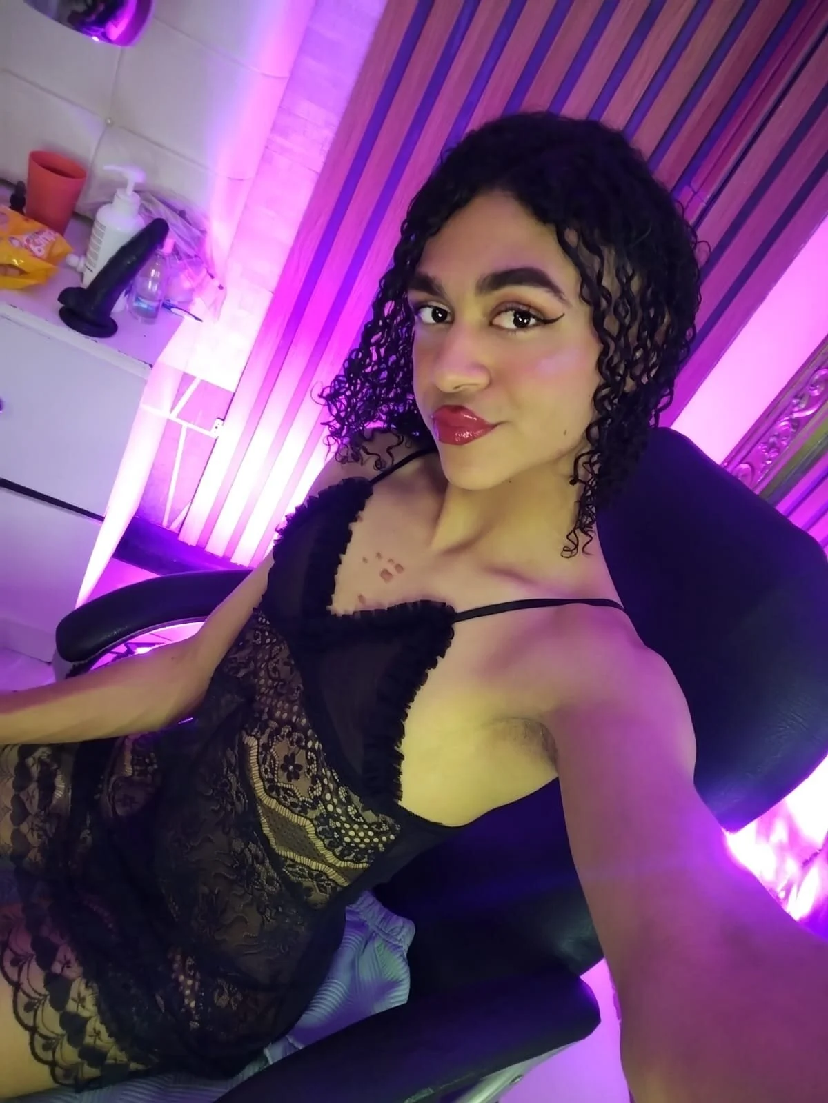 KyleeSmiith Trendaava kuva 1161
