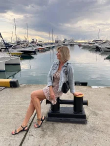 sensualEmilia Public صورة واحدة|sensualEmilia Public صورتان|sensualEmilia Public  5 صور|sensualEmilia Public  5 صورة