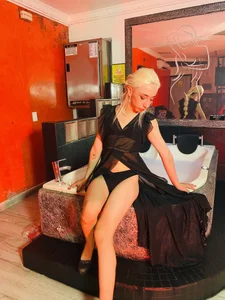 Littlebunny21 Sexy Julie in dress รูป  3