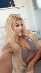 Laylarosee_ Public Bilde