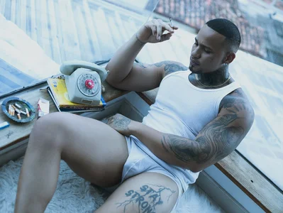 zaiin_dieselのsmoking this beautiful view 🕷️の 8枚の写真