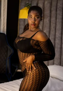 the sensuality on me ! de April_Bellini  3 Imagens