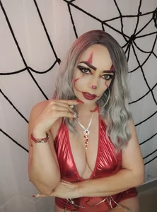 Jeanineescott DIABOLICA AND SEXY CLOWN COSTUME Pic 5