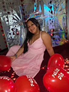 Charis_21 Valentine's Day Pic 6