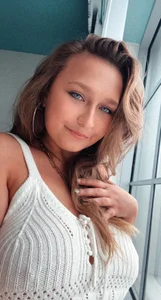 sammi_b12 Public Pic