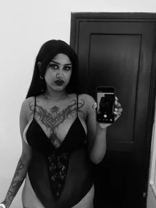 Why not?🥀 de PsychxLane  3 Imagens