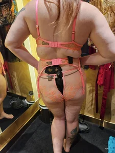 Honeybirdette Wish List Want to treat us? Message me with how to buy these for us de ShibariTurtleDuck Foto 6