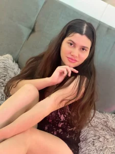 ariana_d20 first model photo slika 6