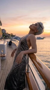 the_girl_of_jamesbond Cowell Beach and Natural Bridges State Beach California 圖片