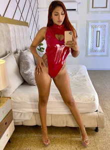 TaniaSmith1 HOTTEST ON LATEX ...DYT?😈 Pic 5