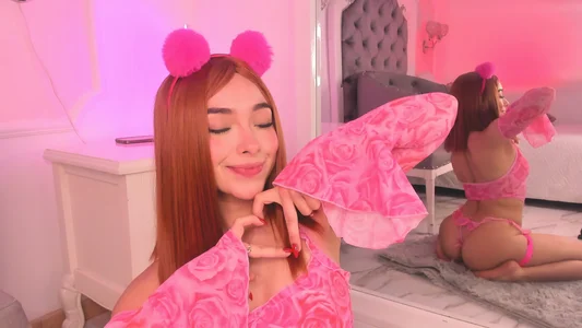 Victoria_Watsson Your pink doll 🩷🌟 Immagine  6