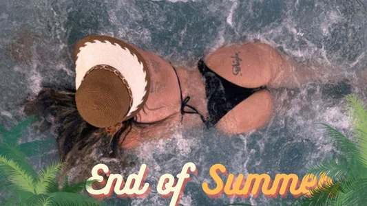 SashaDurante End of sumer Pic