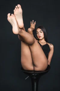 Sara_Greey I WANT TO SEE U ❤ C2C ON Foto 7