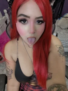 kitty_slave666 Horny girl Pic 2