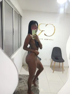 bonieklent TBT Pic 3