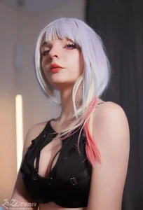 l0lidream_ Cosplays Pic 3