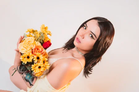 Rubi_Sky Yellow Sky 💛  6টি ছবি