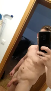 YoungMadManIts Me Bild 2