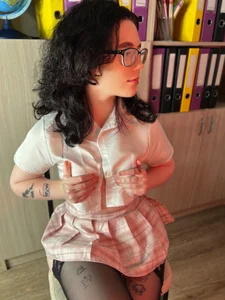 RinaShy Public Pic 4