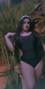 Antonellafuenmayor de dirtygirl_hot  9 Imagens