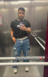 Aaron_Castro Public slika 4