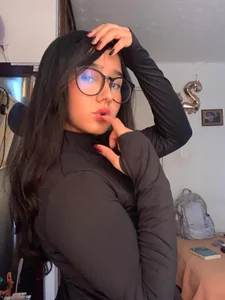 VioletJoness_'s XXX Nude Photo 4