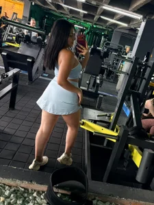 LaurenBecker_ Gym girl 🍒  5. fénykép