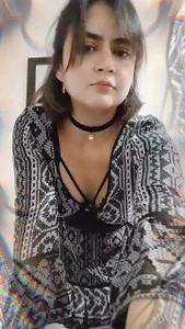 LylaVixxen Public Pic 4