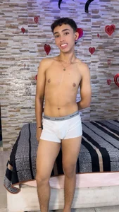 kinkyhouse_xxxx Public Foto 2