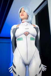 Your magical girl 🔥⚡ de naoko_kirino  2 Imagens