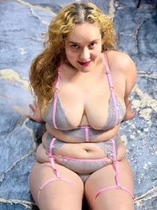 CurvaDorada_noa: Public ( 3 фото)