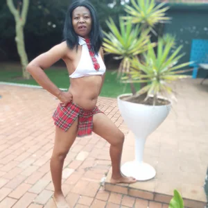 BABE de MagesticMila  5 Imagens