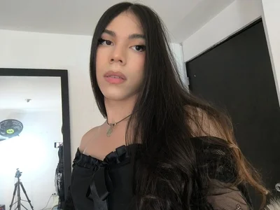 Sara_cutie_ Know me a litle bit Pic 4