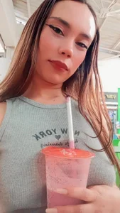 Sophia_smith0 a casual day at the mall Foto 2