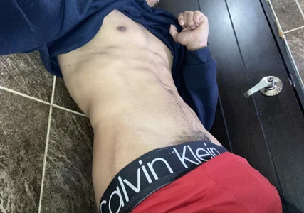Ronny_Hot12: sensuality ( 3 фото)
