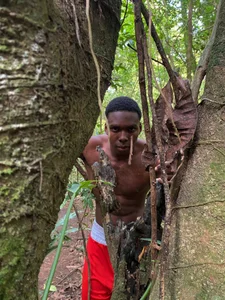 mike_aly: Mike in the jungle🐙🔥 ( 6 фото)