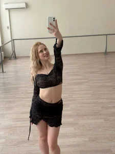 MiaCutes Public Pic 3