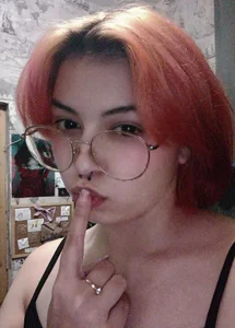 Pieces of My World de Evakpoplover  2 Imagens